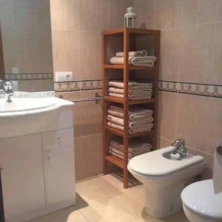 Stylish & Cosy 3 Bed Apartment! Апартаменты
