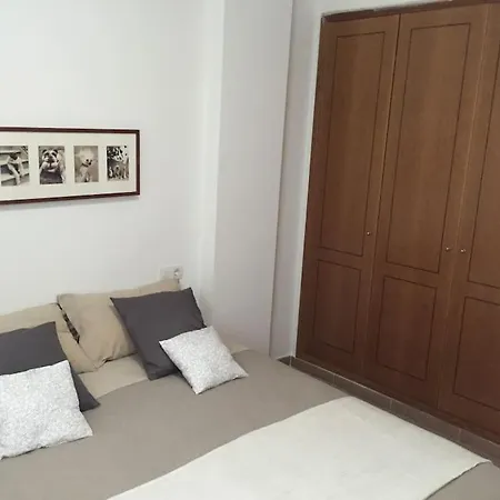 Апартаменты Stylish & Cosy 3 Bed Apartment!